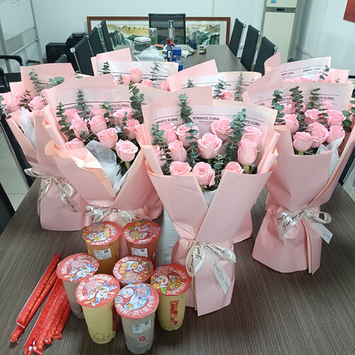 Neueste Unternehmensnachrichten über Internationaler Frauentag 2026: Frauen feiern